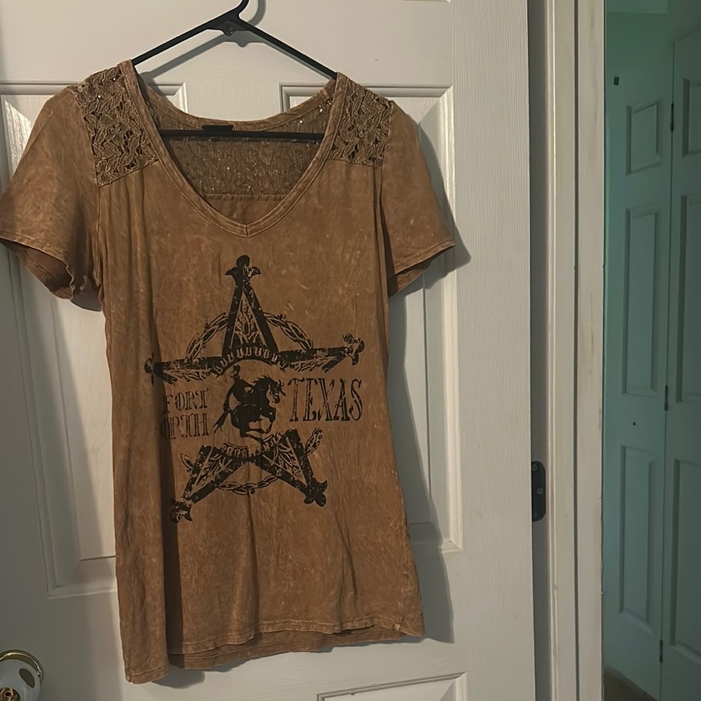Daytrip Tan Graphic Tee with Short Sleeves